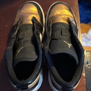 Jordan kids Black and Gold Sneakers